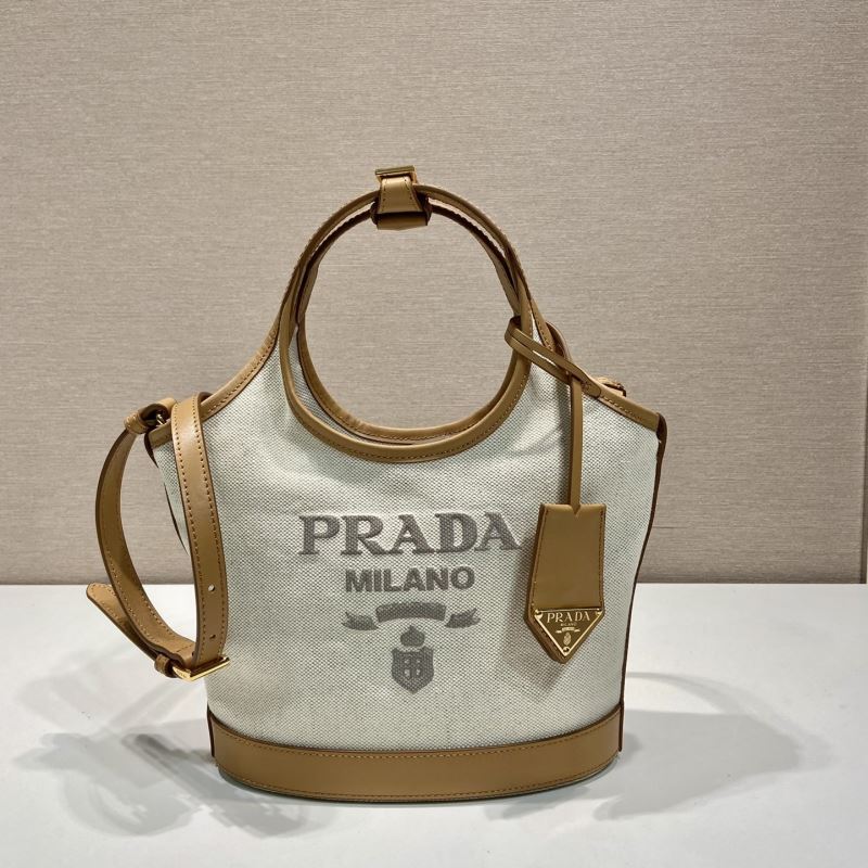 Pra*a tote bags